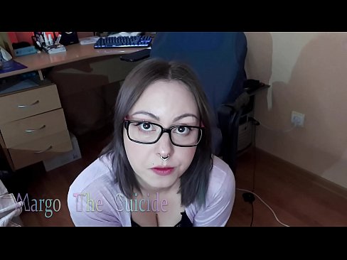 ❤️ Rapariga Sexy com Dildo de Óculos Chupa Profundamente na Câmara ️ Porno vídeo em pt.xxxnd.ru ️❤